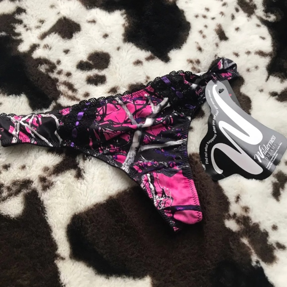 Muddy girl moonshine camo thong